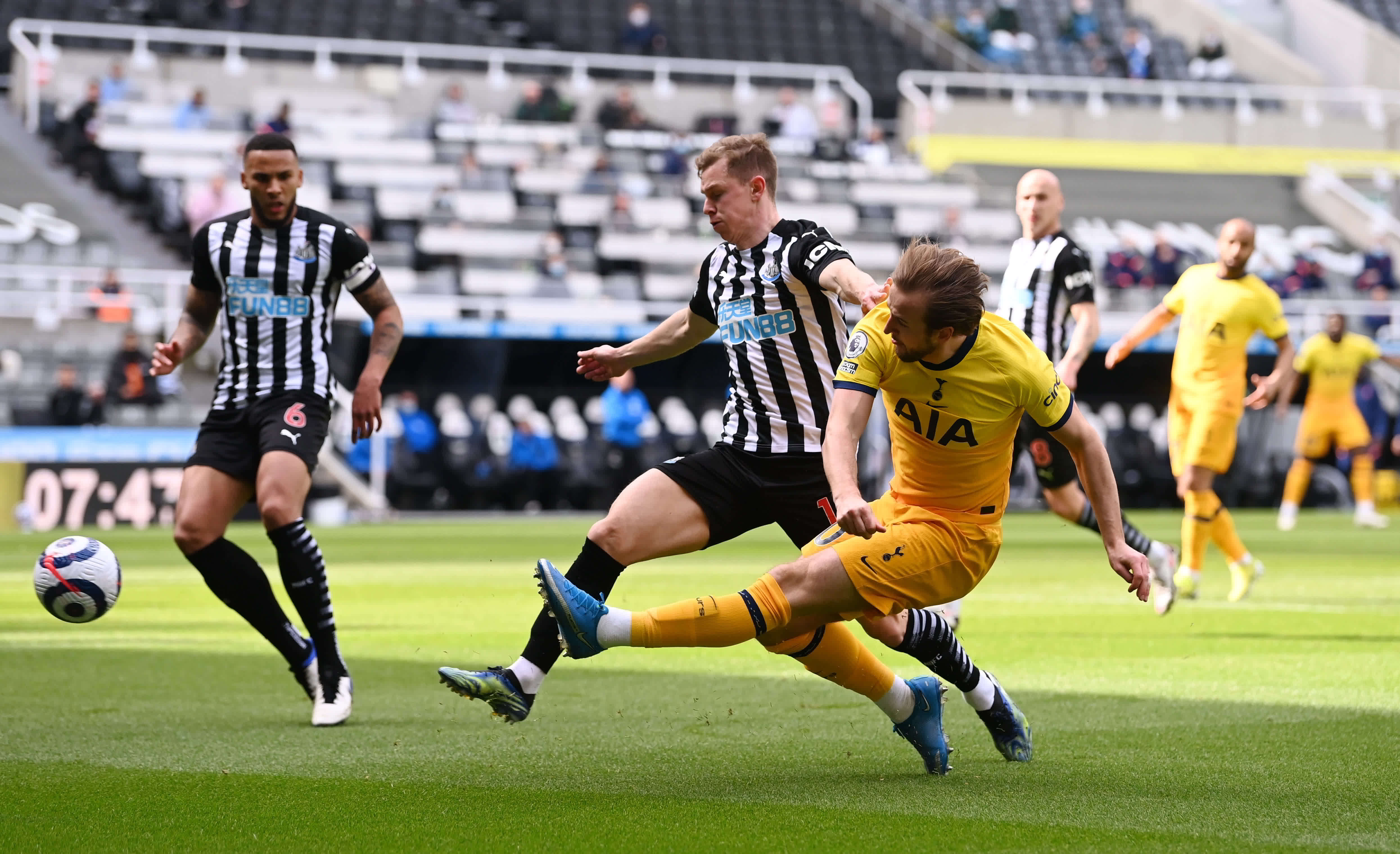 是吸引着无 是吸引着无